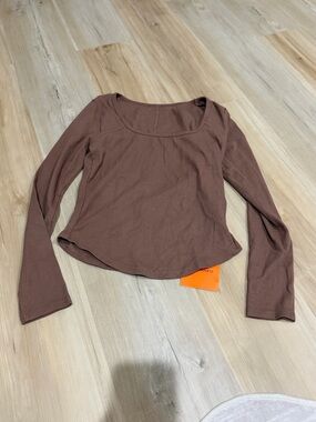 Brown Long-Sleeve Scoop Neck Women's Top